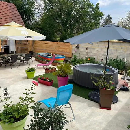 Casa vacanze Maison De Caractere Avec Jacuzzi, Wifi, Sauna, Proche Dordogne Et Commerces - Fr-1-616-259