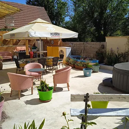 Maison De Caractere Avec Jacuzzi, Wifi, Sauna, Proche Dordogne Et Commerces - Fr-1-616-259 Saint-Julien-de-Lampon